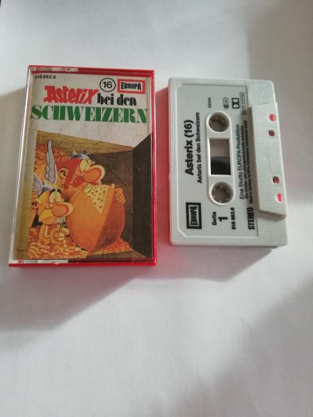 Asterix Folge 16 bei den Schweizern Grau mit Schwarzen Druck 515882.6 Europa